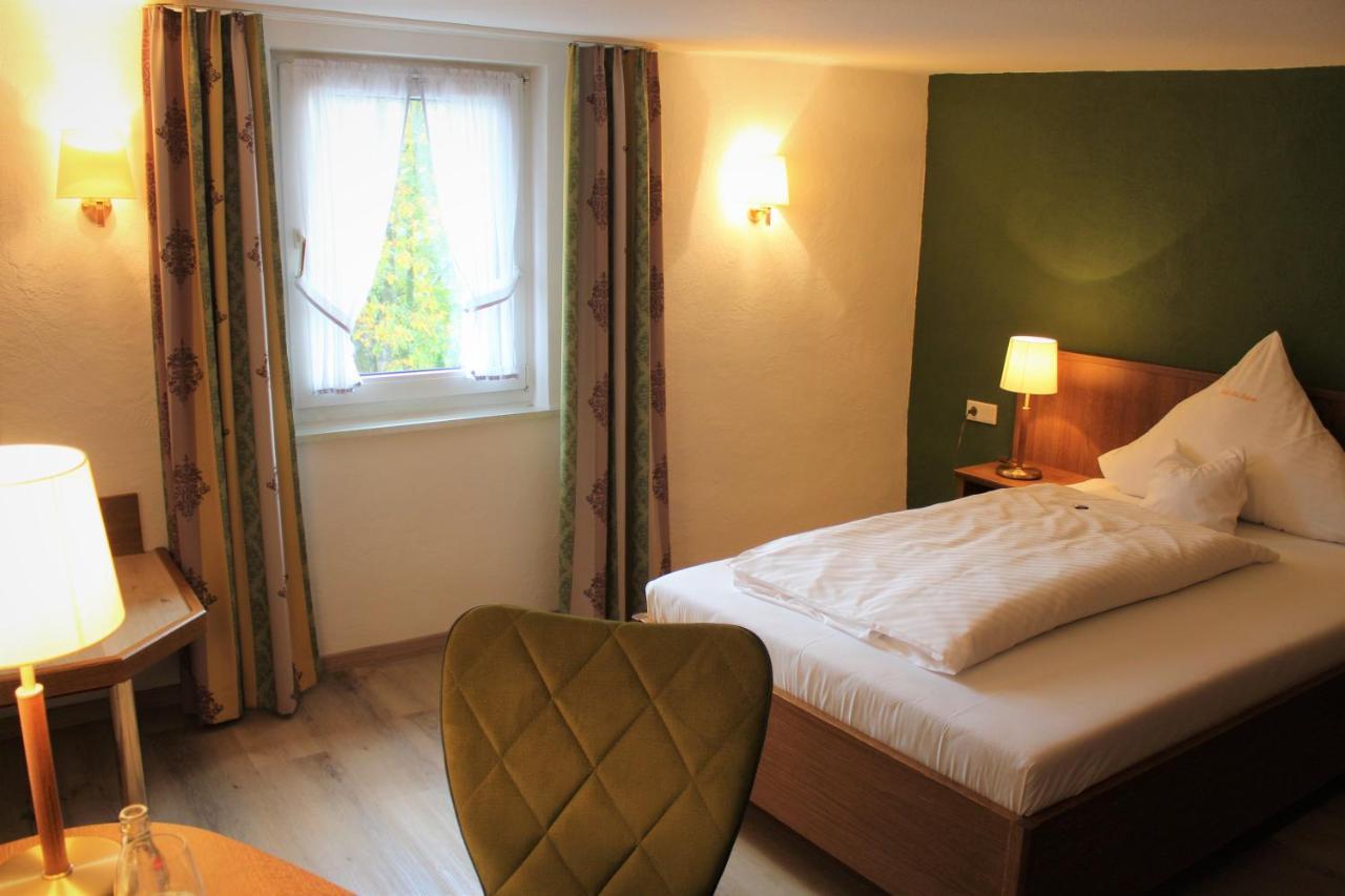 Land-Gut Hotel Zur Bruecke Garni Drolshagen Bagian luar foto