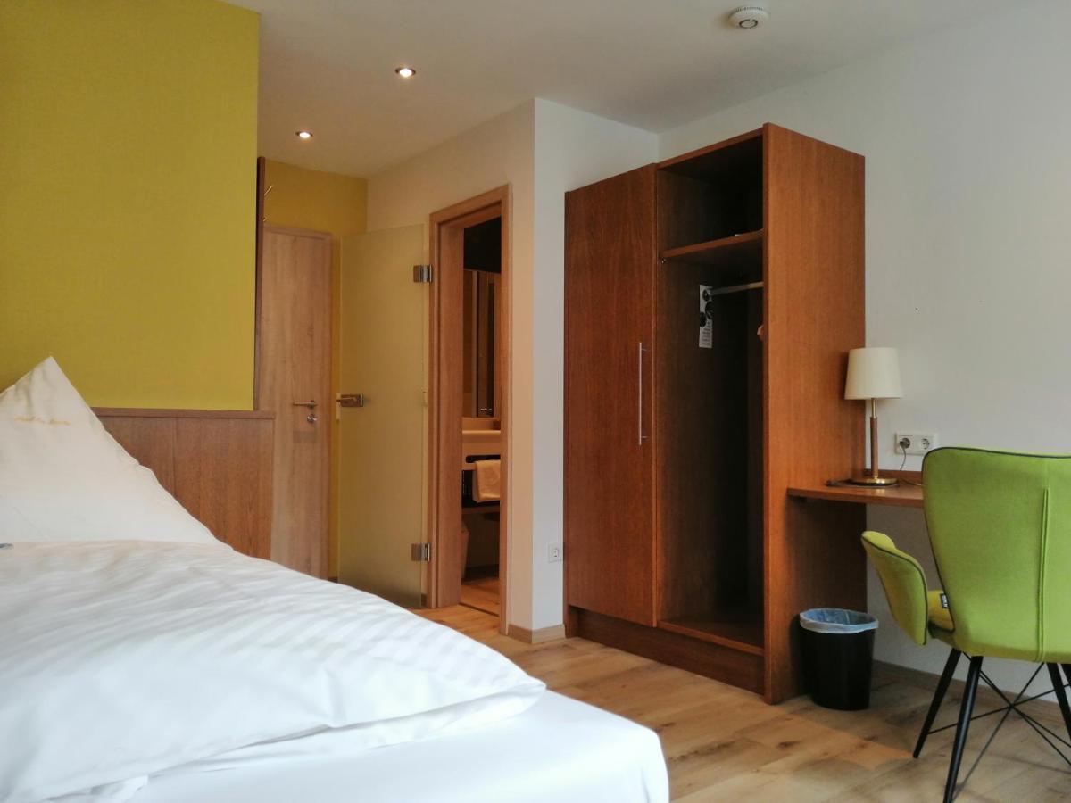 Land-Gut Hotel Zur Bruecke Garni Drolshagen Bagian luar foto
