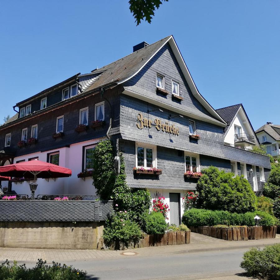 Land-Gut Hotel Zur Bruecke Garni Drolshagen Bagian luar foto
