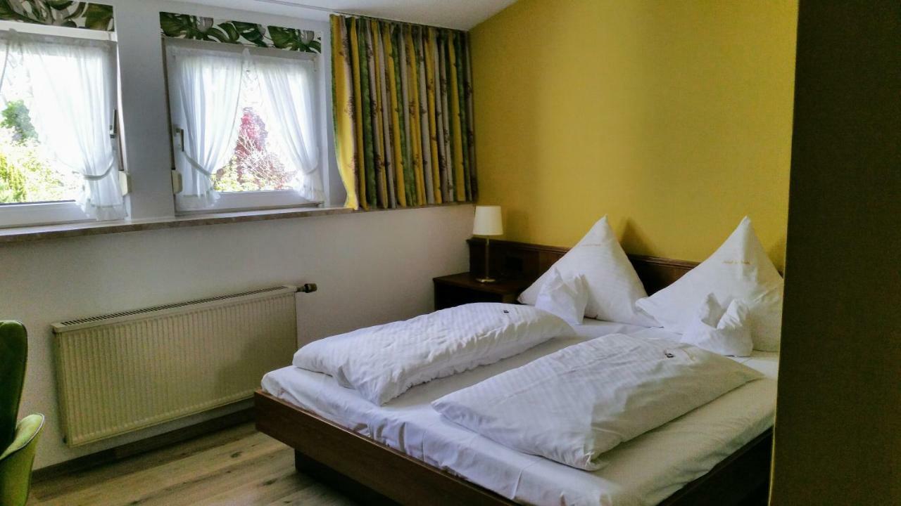Land-Gut Hotel Zur Bruecke Garni Drolshagen Bagian luar foto